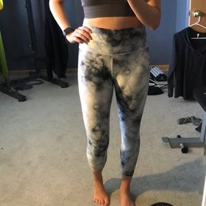 Marble leggings